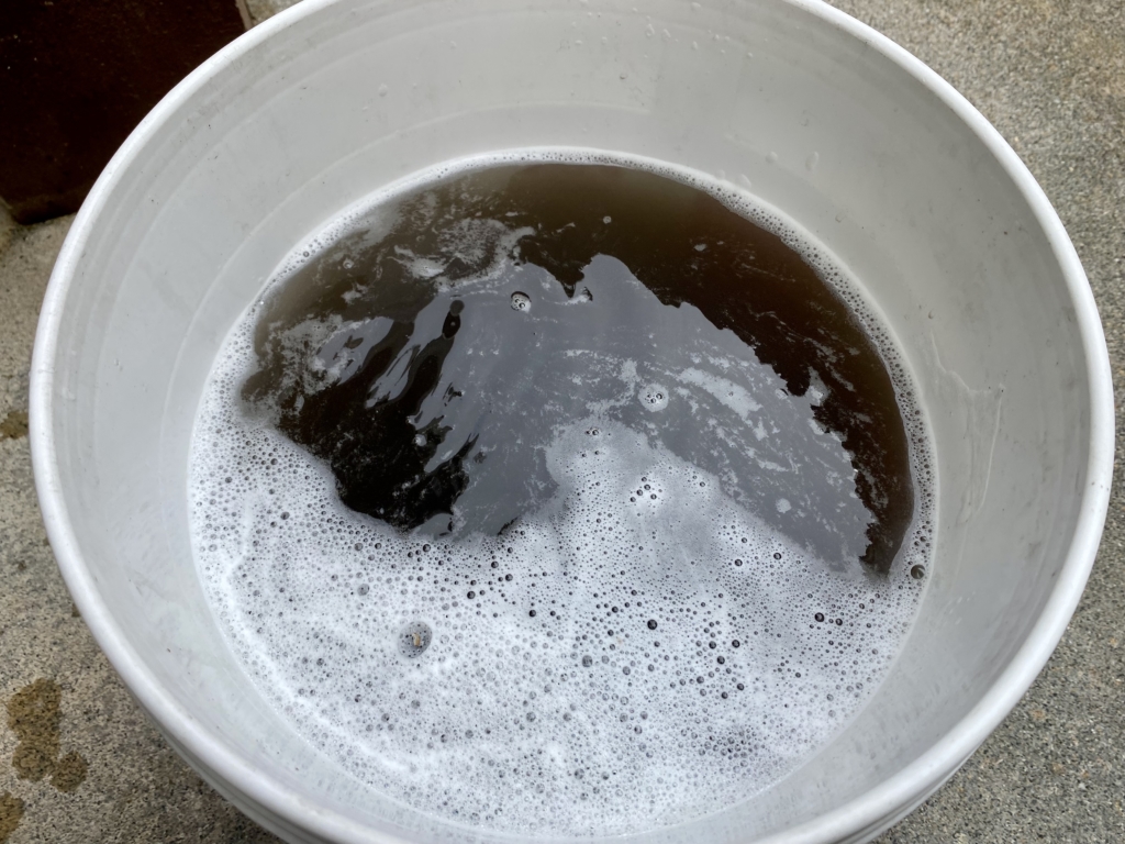 4D90BDB9-8C0D-46D5-B133-A23C61521C7C